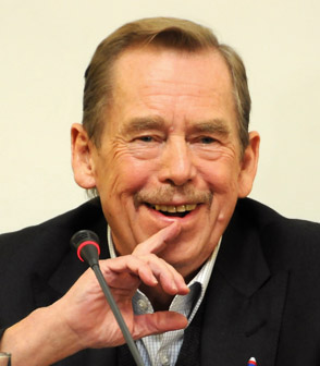 Václav_Havel_cut_out.jpg, 42kB